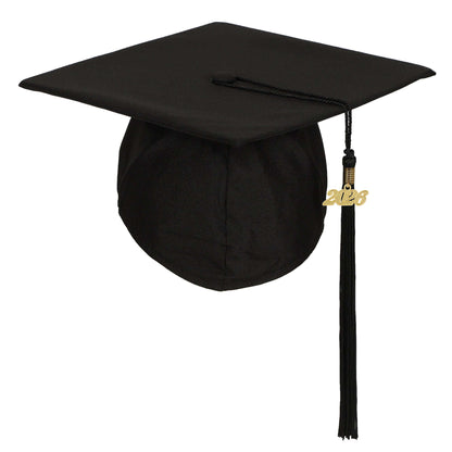 Master’s mortarboard cap with hanging tassel – graduation headwear detail