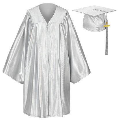 Grey shiny preschool graduation set featuring cap, gown, and year tassel for kids